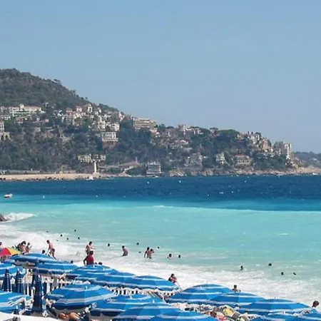 Pref 2 - F4 - Vaste Et Bourgeois ,3 Chambres, Ascenseur, Vx-nice Apartment