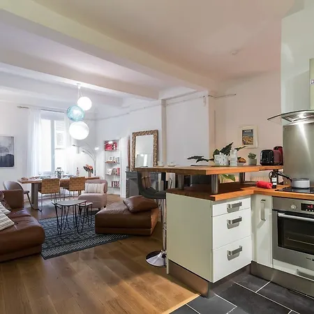 Pref 2 - F4 - Vaste Et Bourgeois ,3 Chambres, Ascenseur, Vx-nice شقة