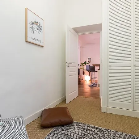 Pref 2 - F4 - Vaste Et Bourgeois ,3 Chambres, Ascenseur, Vx-nice * Nice